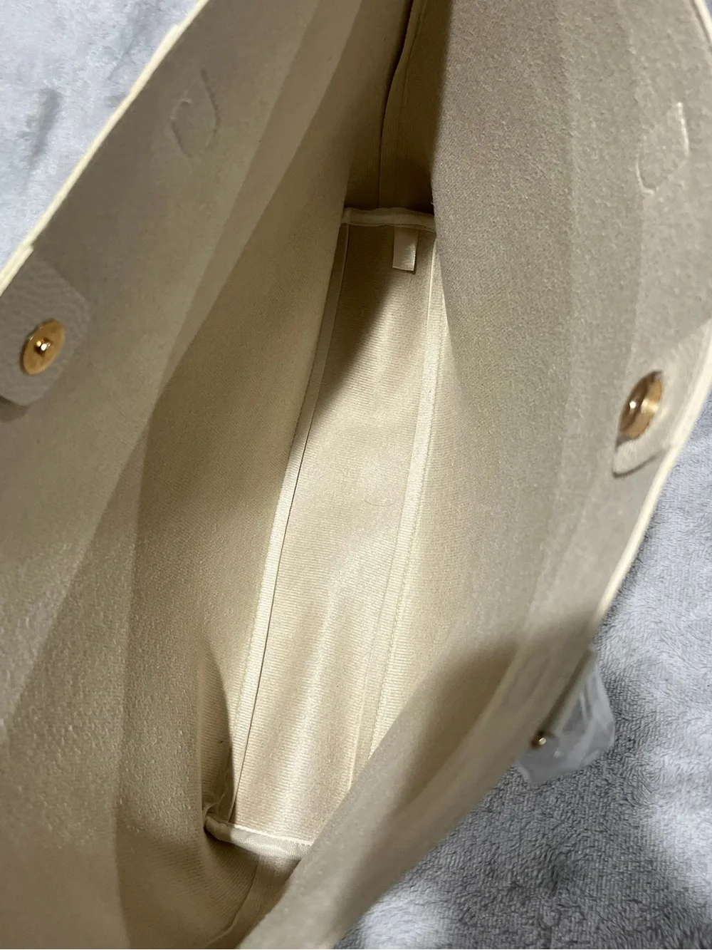 Ulta Beauty Classic Minimalist Cream Faux Leather Work Tote Bag NWT